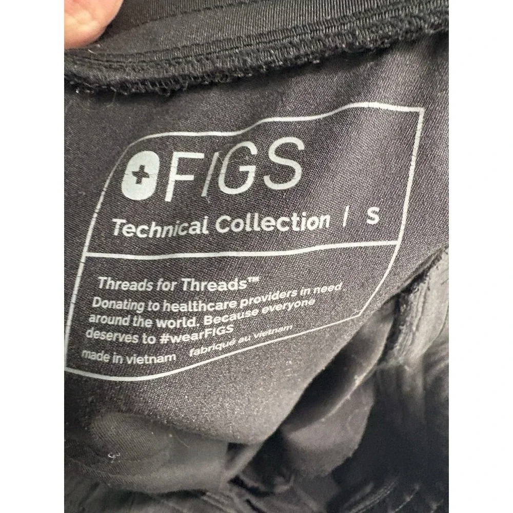 Figs women black